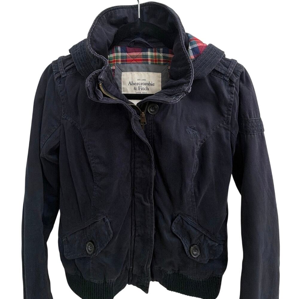 ABERCROMBIE & FITCH Women’s Navy Blue Bomber Jacket Red Plaid Lining Small Y2K